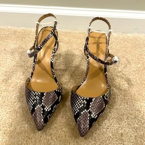 Banana Republic shoes